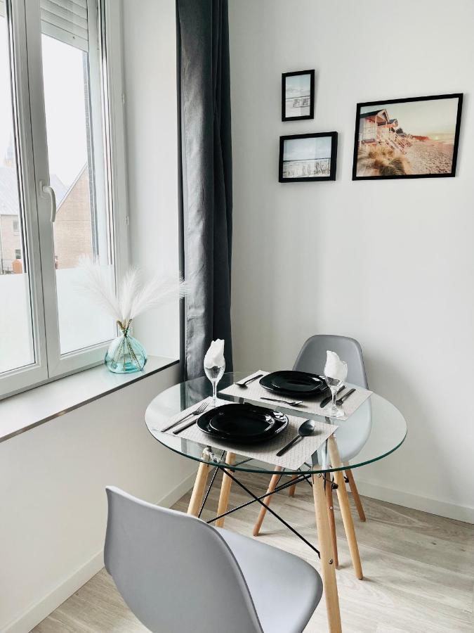 Onyx D'Opale Apartment Calais Bagian luar foto