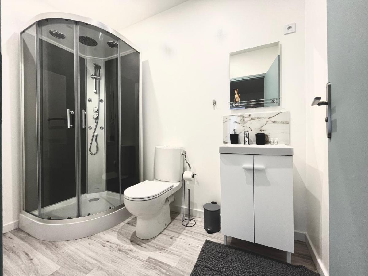 Onyx D'Opale Apartment Calais Bagian luar foto