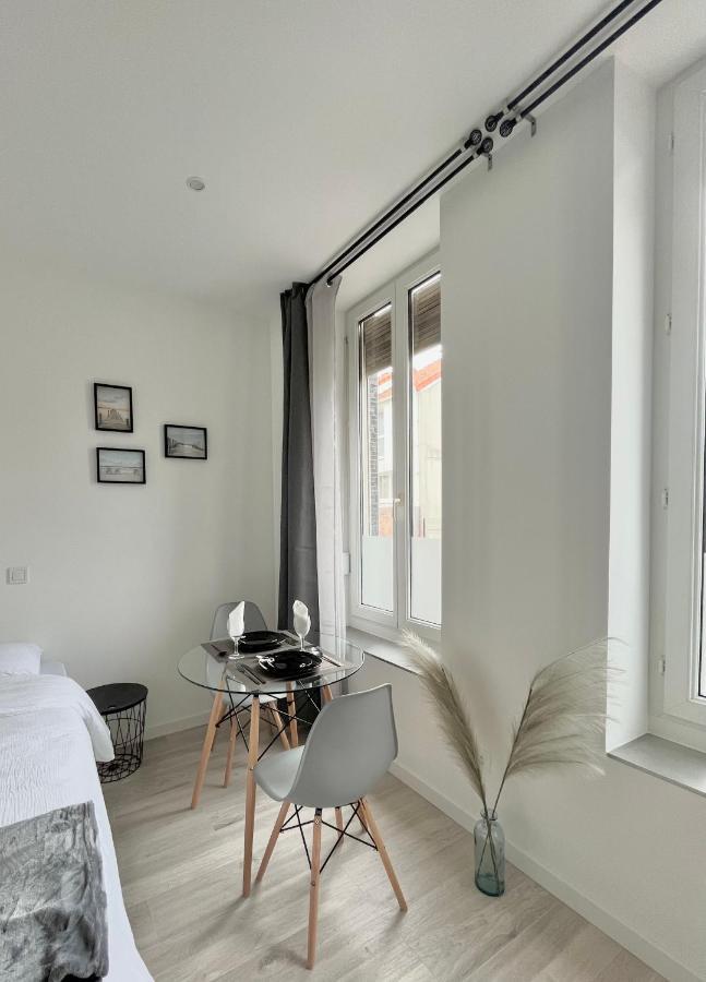 Onyx D'Opale Apartment Calais Bagian luar foto