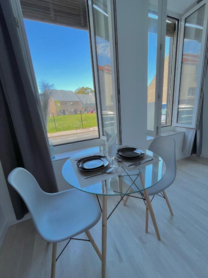 Onyx D'Opale Apartment Calais Bagian luar foto
