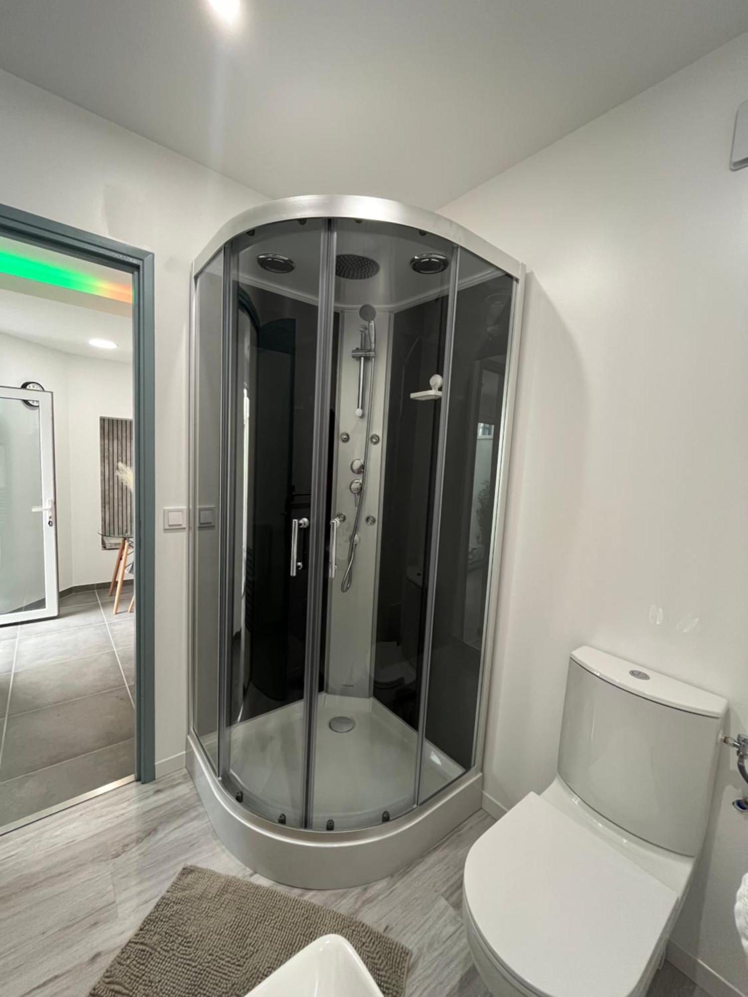 Onyx D'Opale Apartment Calais Bagian luar foto